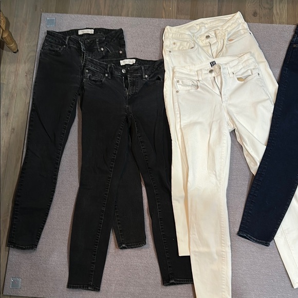 8 pairs - Gap Women’s Curvy Skinny Jeans bundle. - Picture 2 of 14